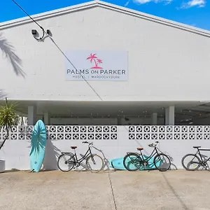 Palms On Parker Backpackers Hostel